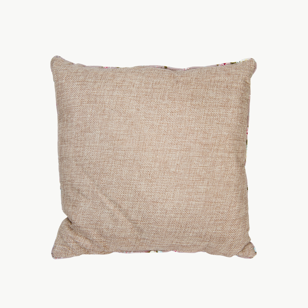 Deko Kissen Tassenmotiv von Clayre & Eef gefüllt